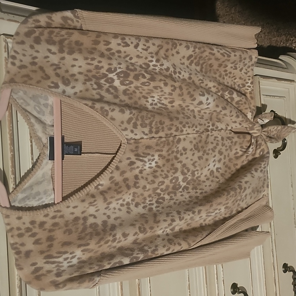 Daytrip Leopard Print Tie-Front Top